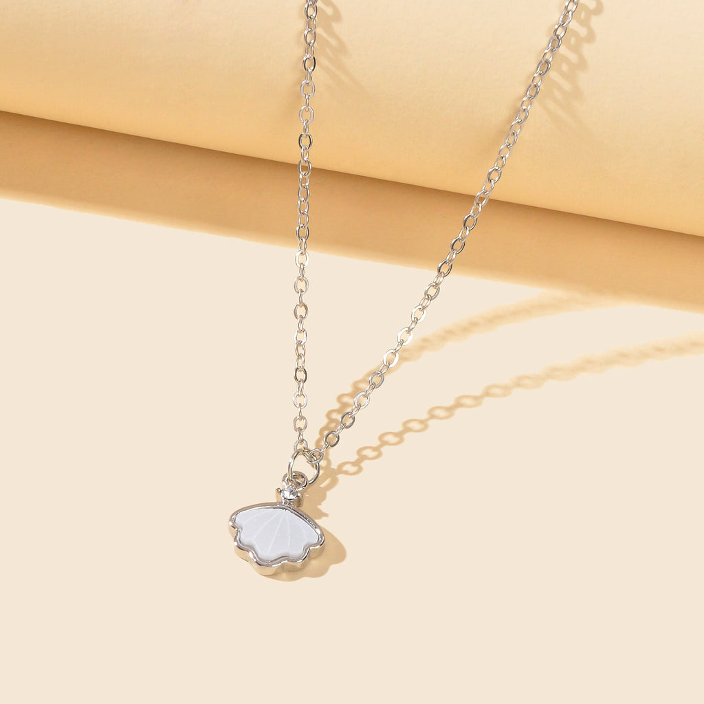 Personalized Jewellery White Resin Shell Shape Charm Delicate Everyday Necklace