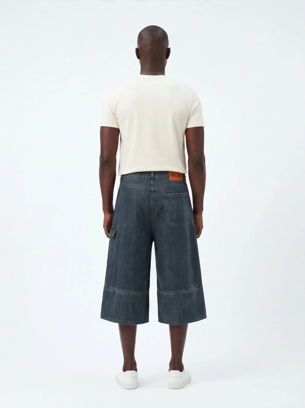 Elevated Pants – from Egyptian Cotton for Total Freedom of Movement
