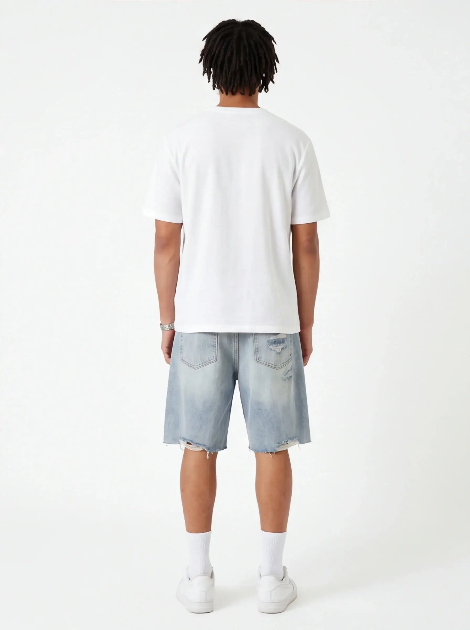 Loungewear Shorts – from Egyptian Cotton for an Urban Aesthetic