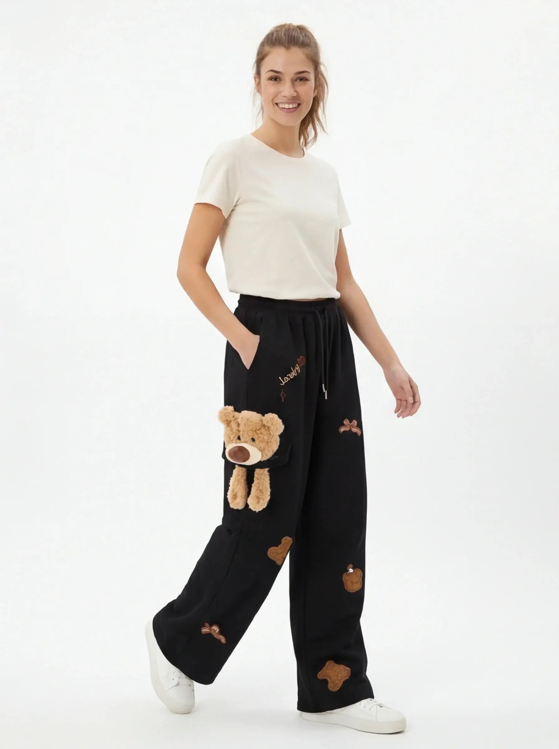 Signature Pants – from Innovative Fiber for an Unmistakable Style